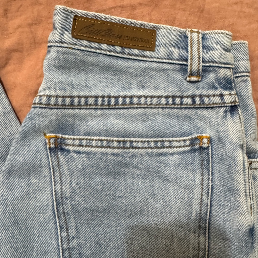 Vintage Denim Mom Jeans - Picture 4 of 5